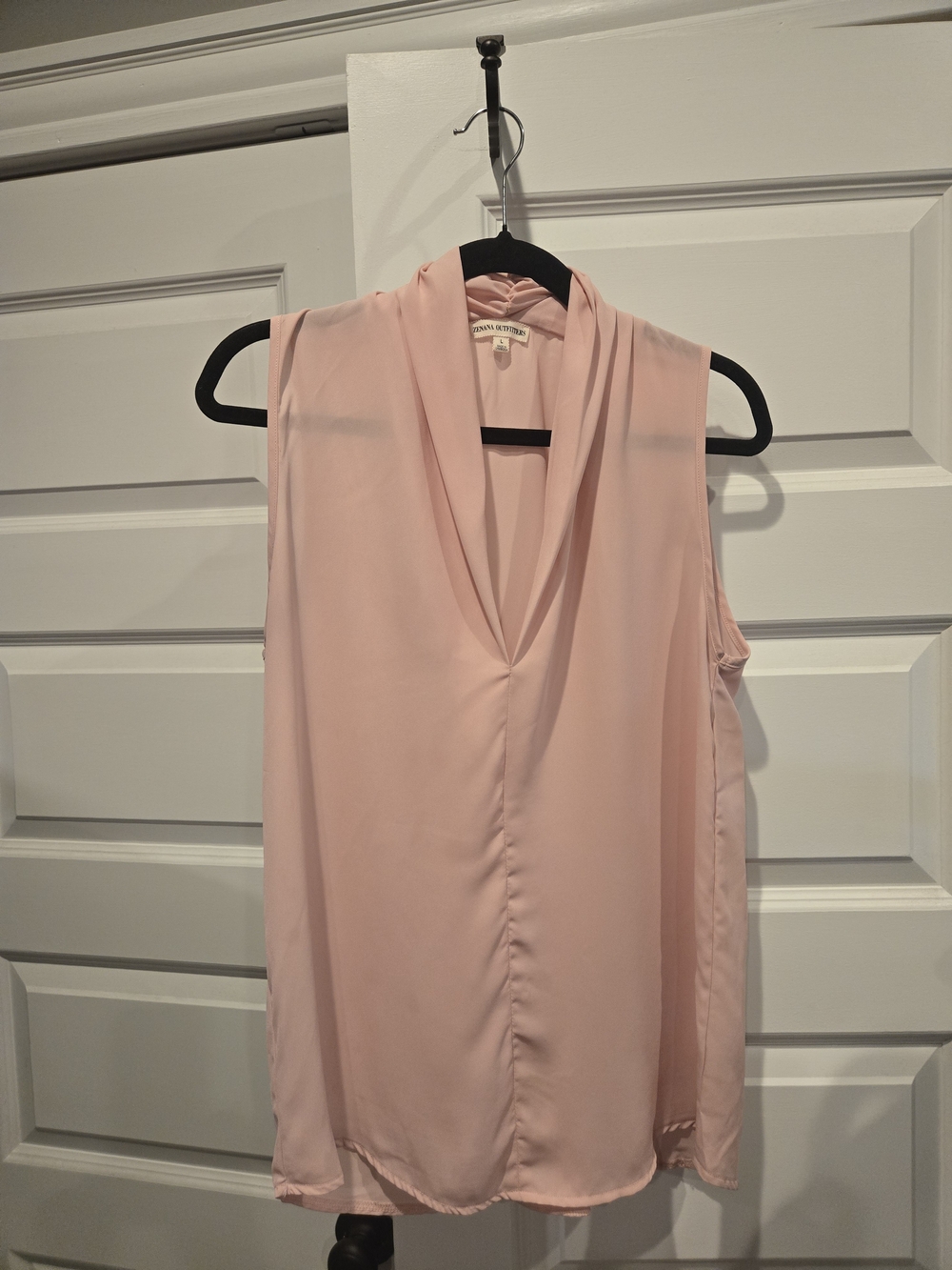 Zenana Outfitters Pink Sleeveless V-Neck Tank